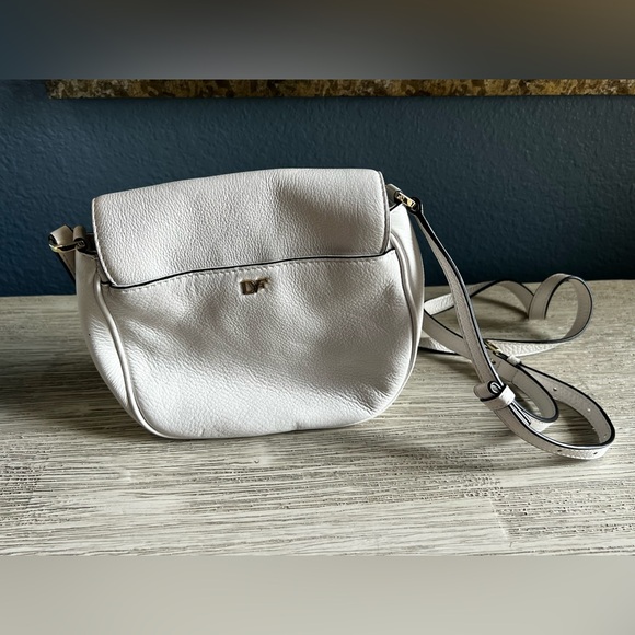 Diane Von Furstenberg White Crossbody Bag - Picture 3 of 11